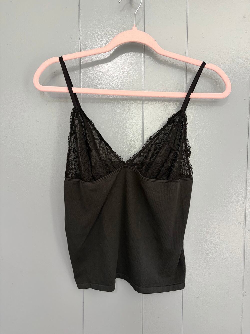 Victoria's Secret Black Lace Ribbed V-neck Basic Seamless Camisole XL